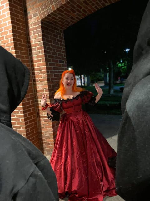 salem-steps-through-1692-tour