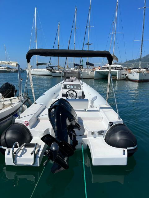 salerno-amalfi-coast-boat-rental-license-not-required