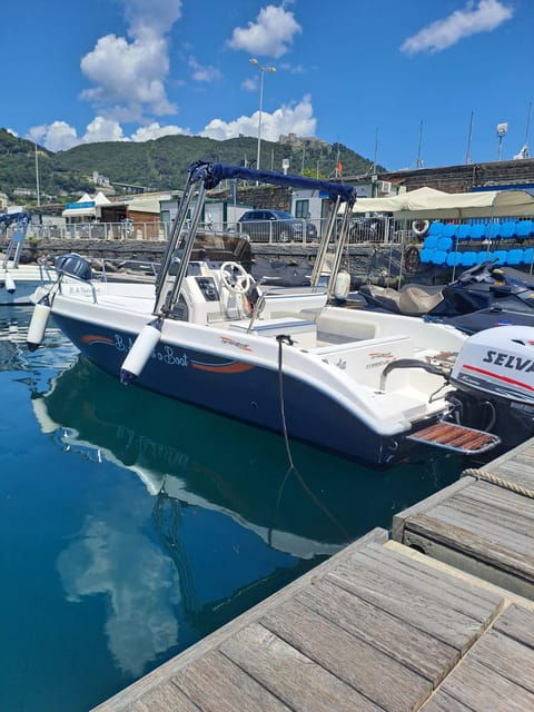 salerno-boat-rental-for-amalfi-coast-license-free-2