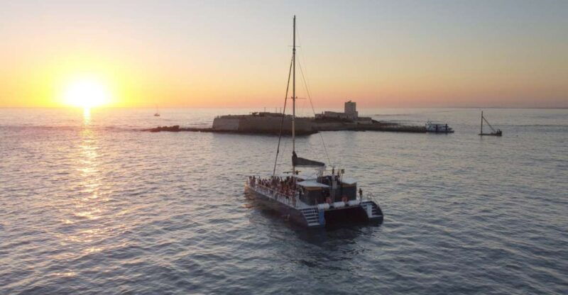 sancti-petri-sunset-catamaran-cruise