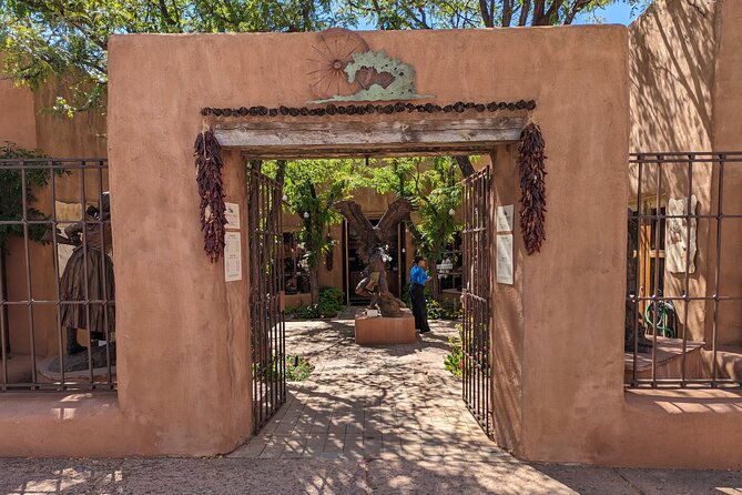santa-fe-scavenger-hunt-walking-tour-and-game
