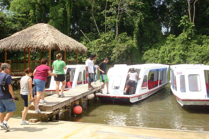 sarapiqui-river-cruise-rainforest-walk-private-tour