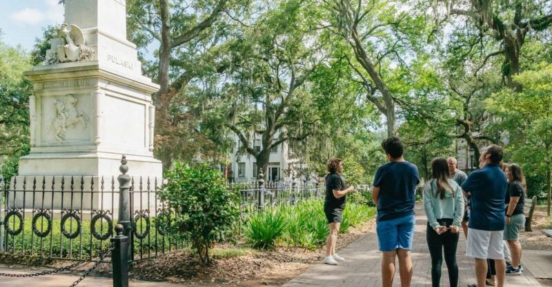 savannah-ghosts-asylums-voodoo-and-horror-walking-tour