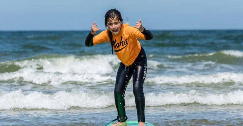 scheveningen-beach-15-hour-surf-experience-for-kids