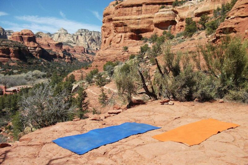 sedona-vortex-yoga-hiking-half-day