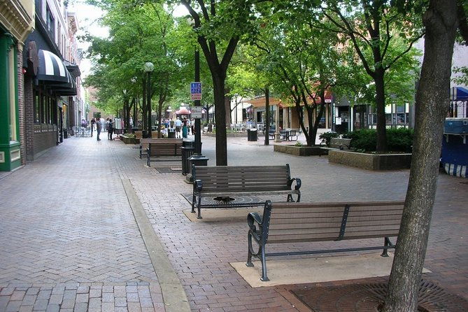 self-guided-iowa-scavenger-hunt-city-of-literature