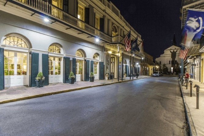 self-guided-scavenger-hunt-new-orleans-ghost-tour
