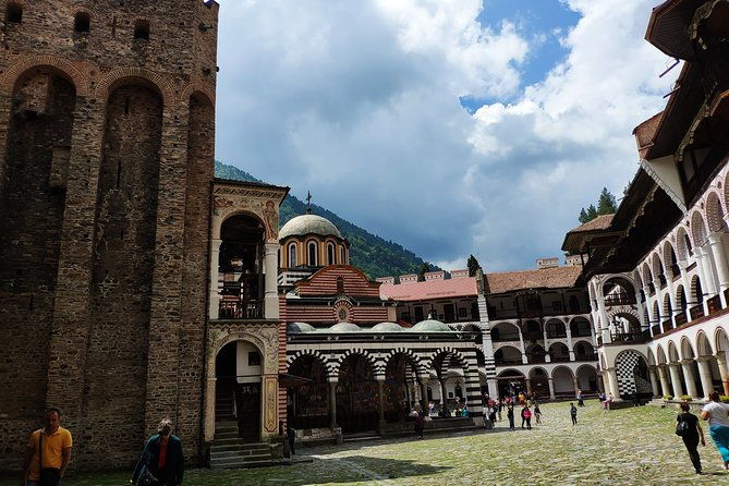 self-guided-tour-experience-in-rila-monastery