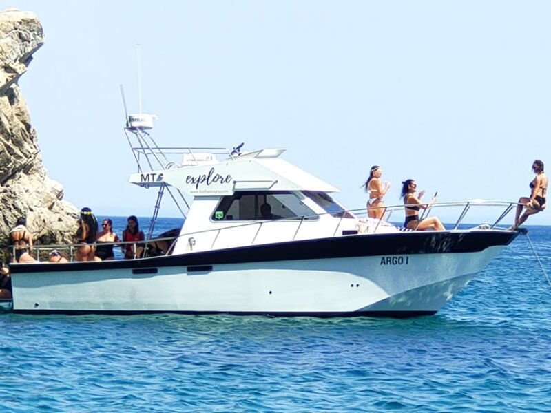 sesimbra-exclusive-private-yacht-tour-with-sea-activities