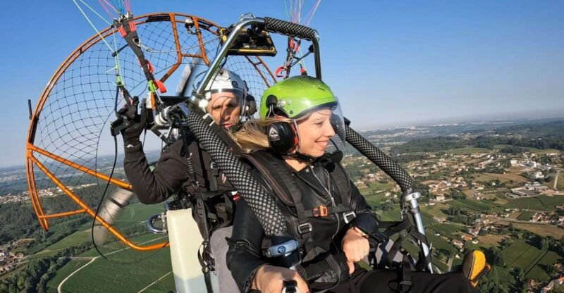 sesimbra-powered-paraglider-flight-adventure