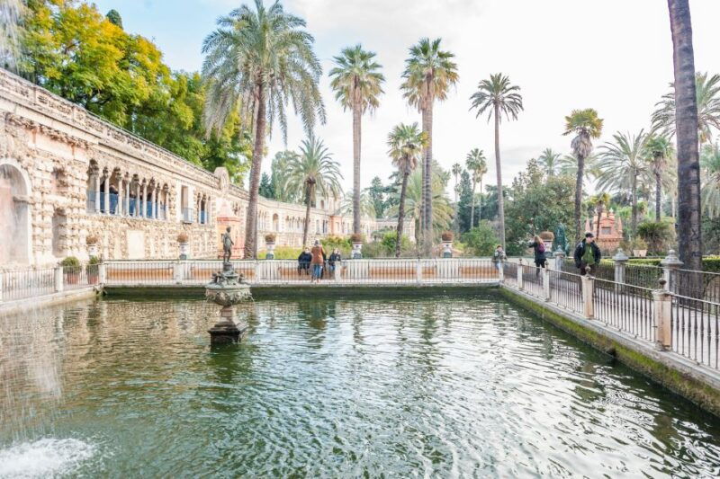 seville-alcazar-guided-tour-with-entrance