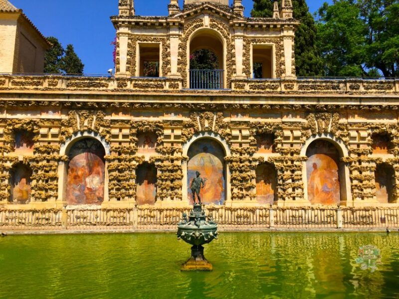 seville-cathedral-giralda-and-royal-alcazar-guided-tour