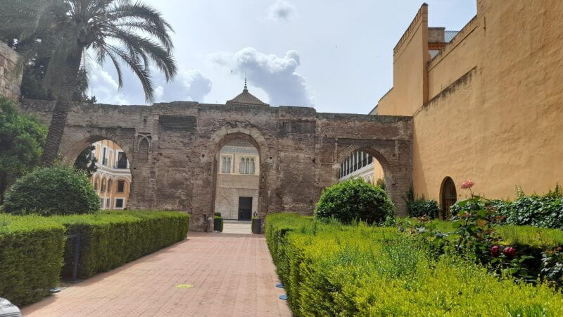 seville-entrance-fee-and-guided-tour-alcazar-seville