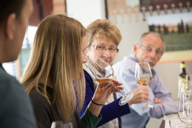seville-triana-market-tour-with-tastings