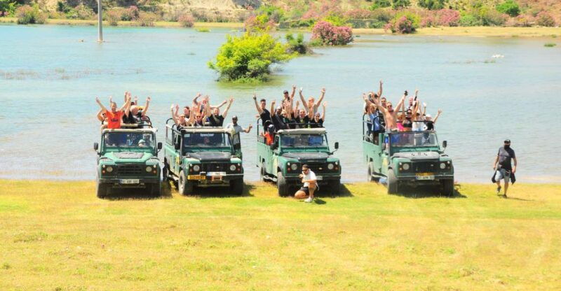 side-green-canyon-and-waterfall-jeep-safari-with-lunch