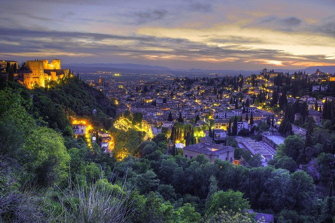skip-the-line-alhambra-guided-tour
