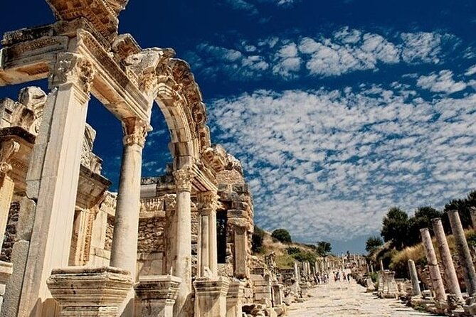 skip-the-line-ephesus-wine-tasting-tour-from-kusadasi-port