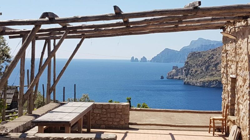 sorrento-natural-bay-of-ieranto-tour-with-trekking-guide