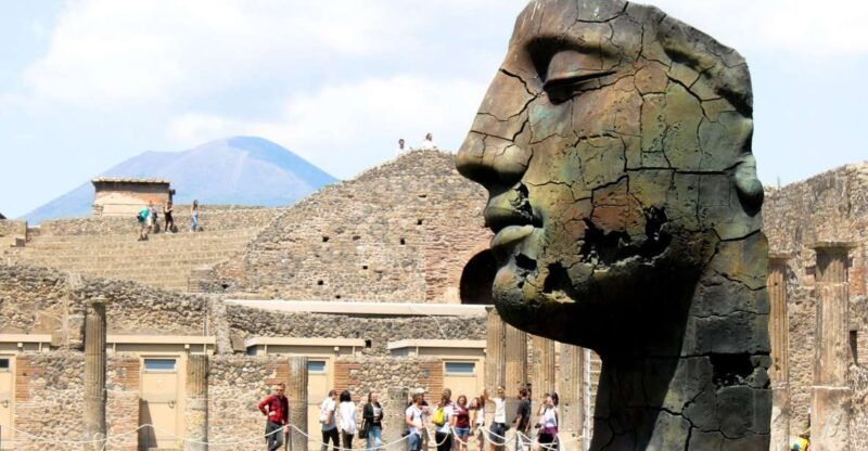 sorrento-pompeii-and-vesuvius-day-trip-with-entry-and-lunch