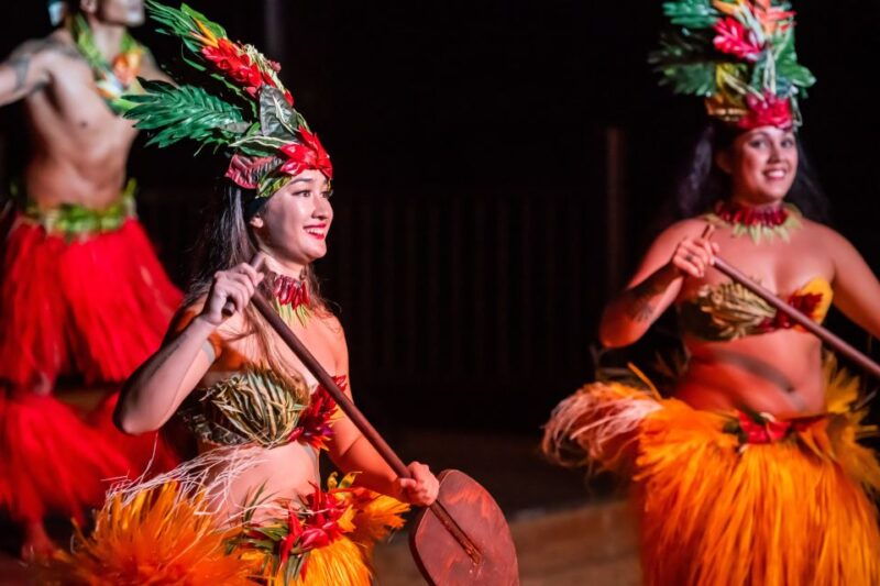 south-maui-gilligans-island-luau-with-dinner-and-drinks