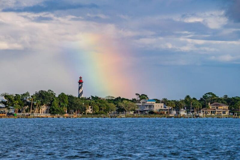 st-augustine-nights-of-lights-sunset-sail-with-drinks