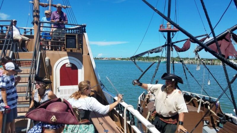 st-augustine-treasure-hunt-cruise-with-onboard-show