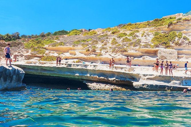 st-peters-pool-rocky-beach-half-day-with-pick-up
