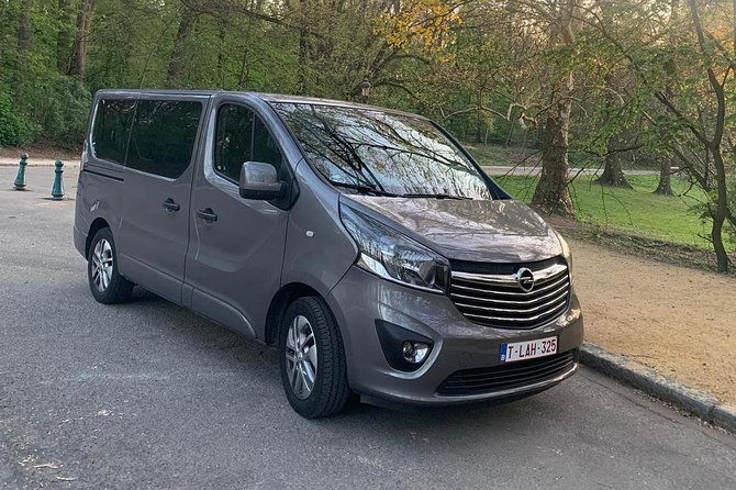 standard-minivan-from-brussels-airport-to-city-of-antwerp