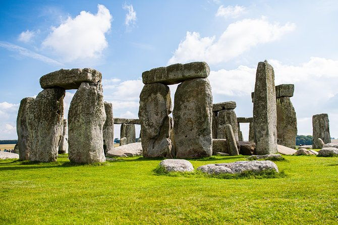 stonehenge-private-tour-from-southampton
