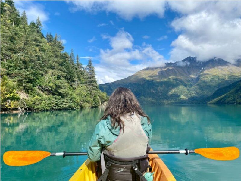 stunning-grant-lake-2-day-hike-kayak-yurt-stay-with-meals