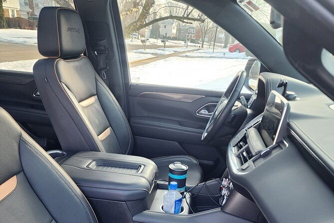 summit-ski-resort-to-seattle-field-bfi-departure-private-transfer