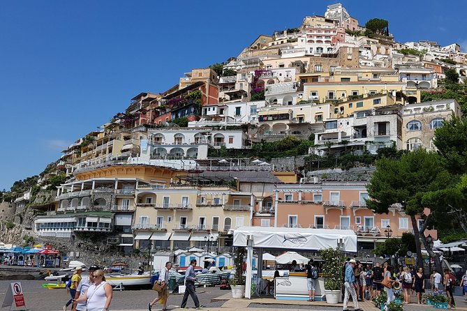sunset-on-the-amalfi-drive-out-of-crowding-and-no-traffic