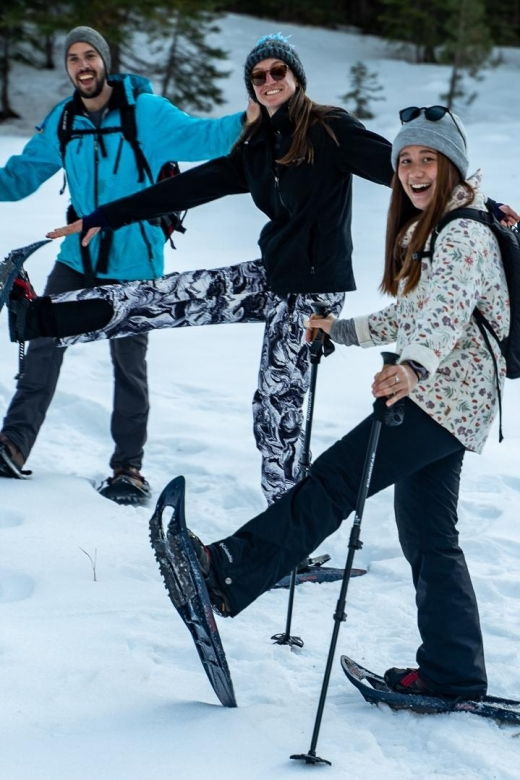 sunset-snowshoe-guided-hike
