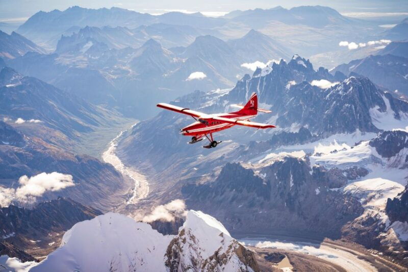 talkeetna-denali-flight-tour-with-glacier-landing