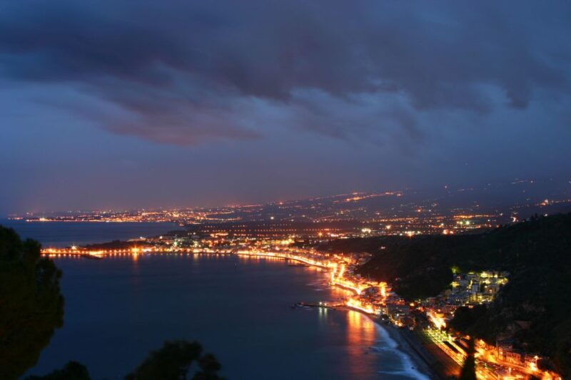 taormina-sunset-walking-tour-aperitif-on-rooftop-terrace