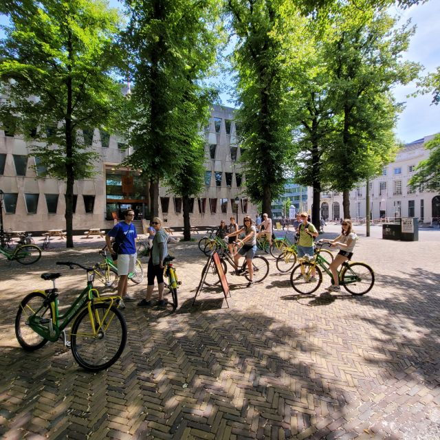 the-hague-3-hour-guided-bike-tour-with-storyteller-guide