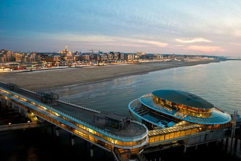 the-hague-private-custom-walking-tour-with-a-local-guide