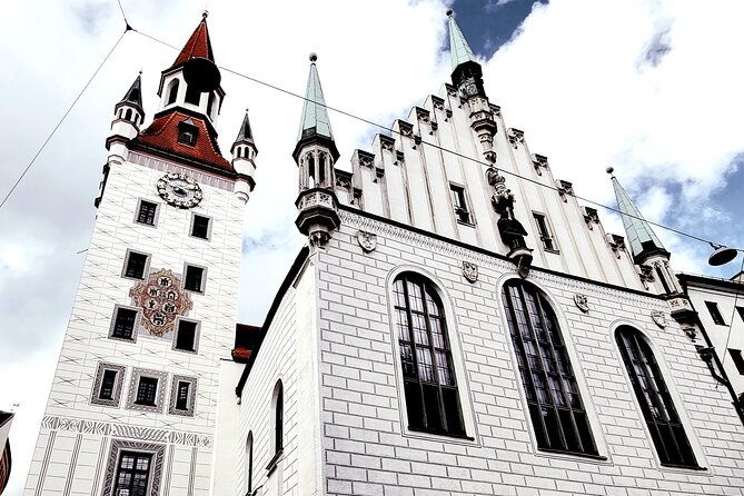 tour-through-the-city-centre-of-munich