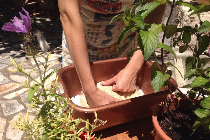 traditional-rustic-bread-home-cooking-class