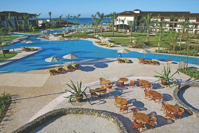 transfer-to-from-liberia-airport-to-from-jw-marriott-guanacaste