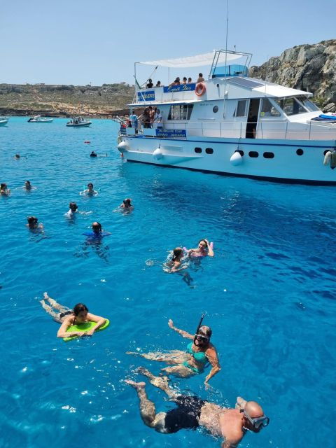 trapani-yacht-excursion-to-levanzo-and-favignana-with-lunch
