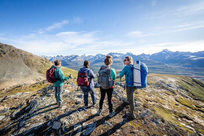 trekking-in-laguna-turquesa-and-monte-carbajal