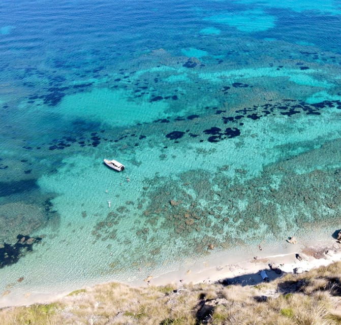 tropea-boat-tour-on-the-coast-of-the-gods-maximum-10-people-on-board