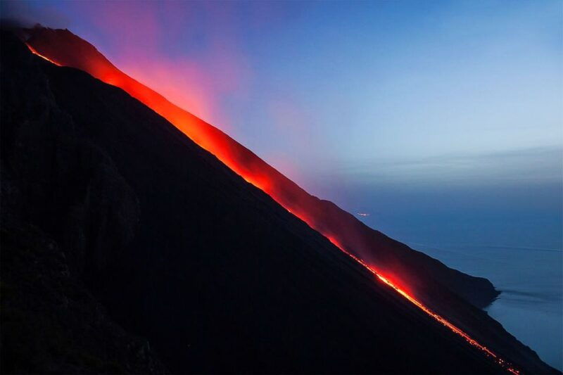 tropea-lipari-panarea-and-stromboli-boat-tour-by-night