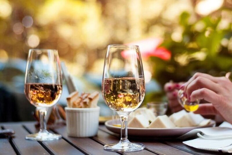 turin-gastronomy-tasting-through-oil-wine-and-cheese