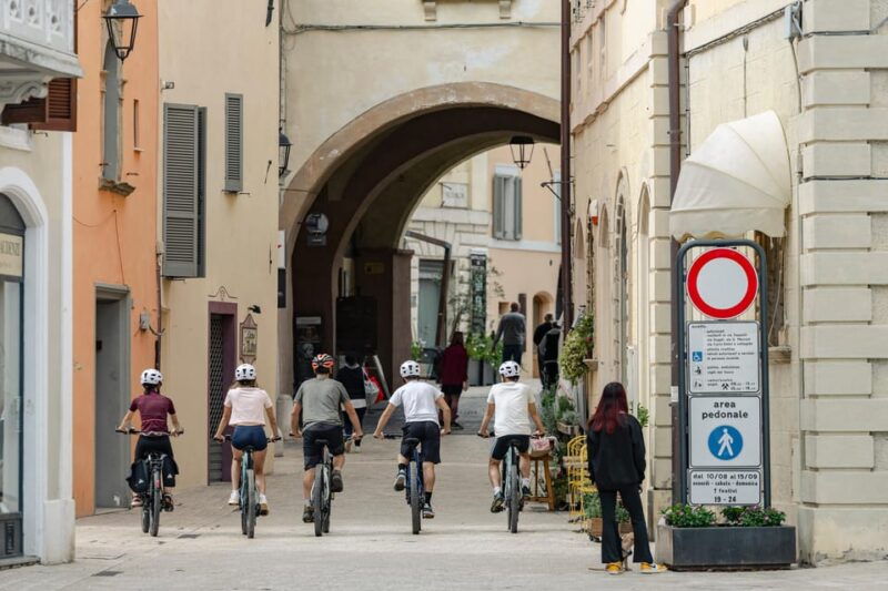 umbria-e-bike-rental-and-fresh-ev-olive-oil-tasting