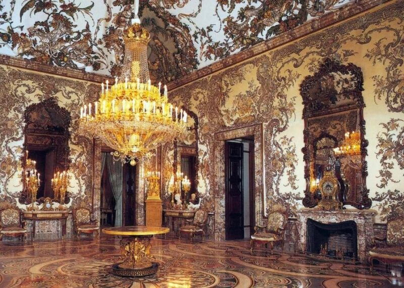 unveil-history-inside-madrids-majestic-royal-palace