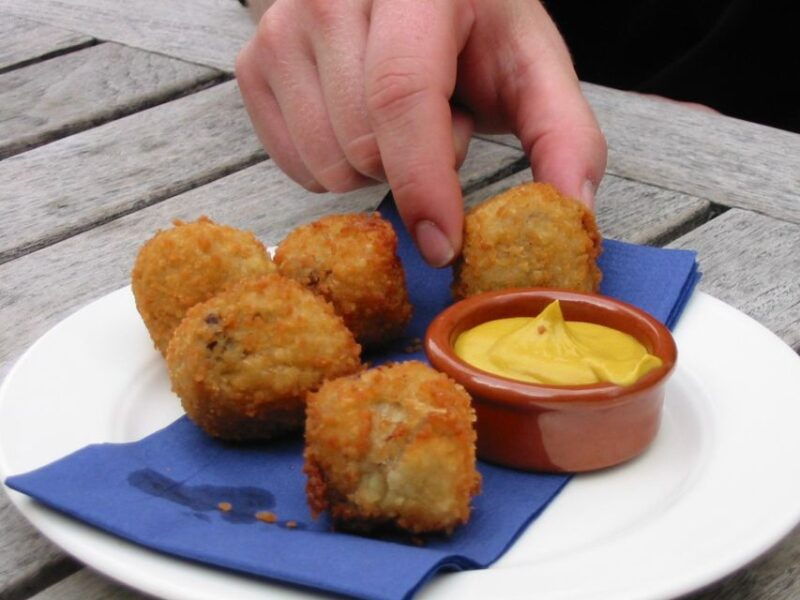 utrecht-food-tour-try-out-6-dutch-bites
