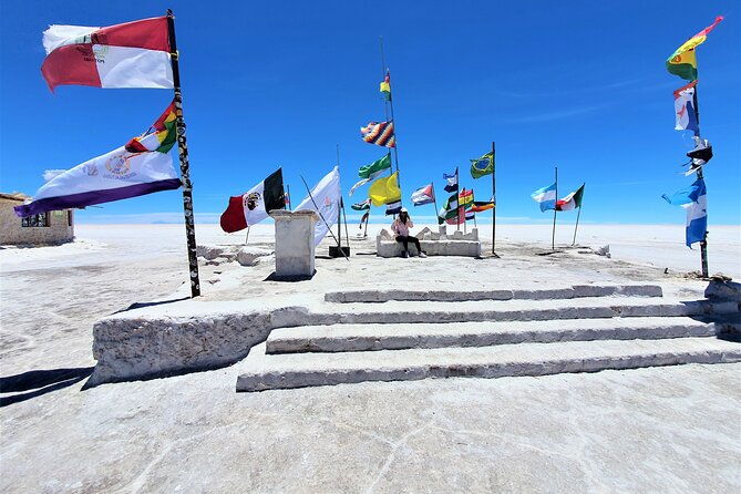 uyuni-salt-flat-death-road-5-day-tour-from-la-paz-city
