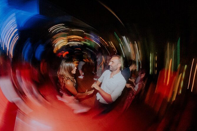 valencia-salsa-lovers-dancing-experience